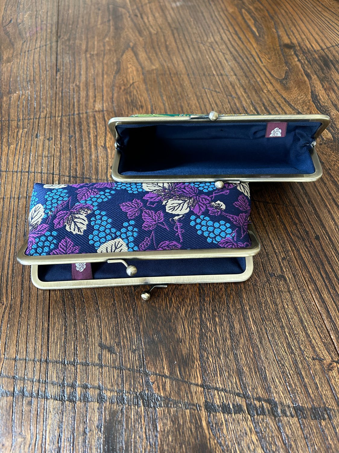 Clip Top Eyeglass Case