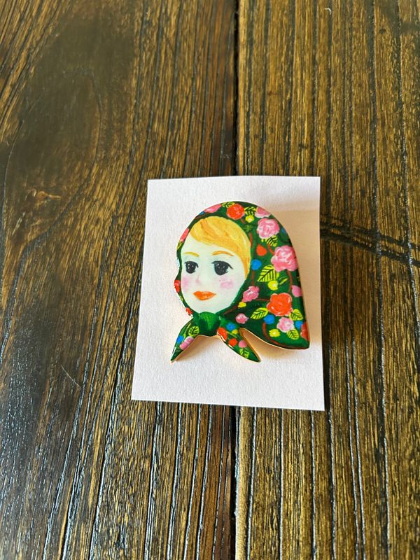 Ufufuya Brooch
