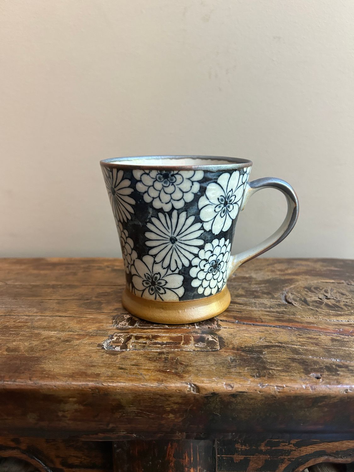 Hana Mug