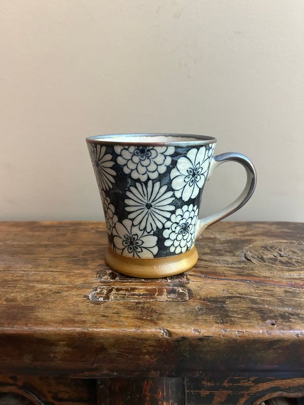 Hana Mug