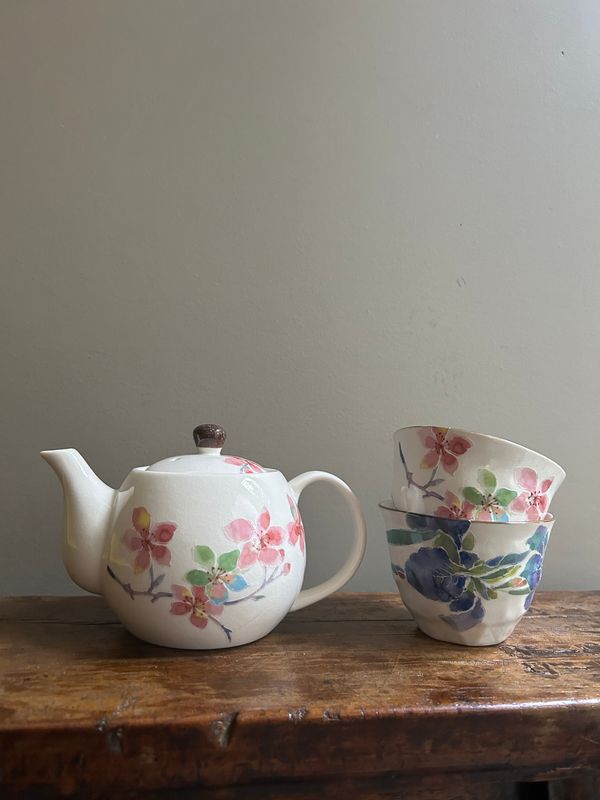 Hanagokoro Teapot Gift Set - Teapot &amp; 2 Tea Cups