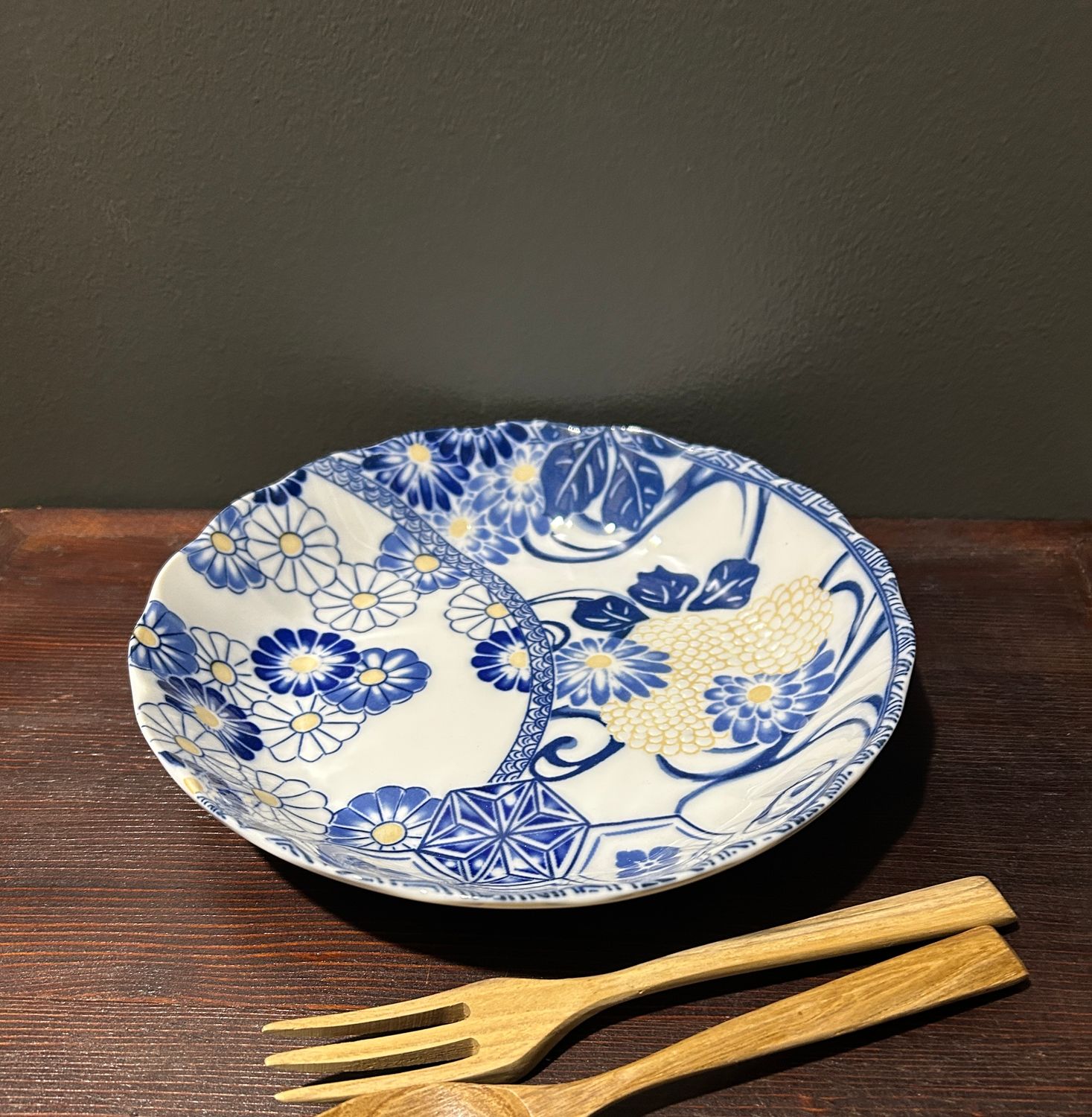 Tono Touki Ai Shonzui 22 cm Deep Plate