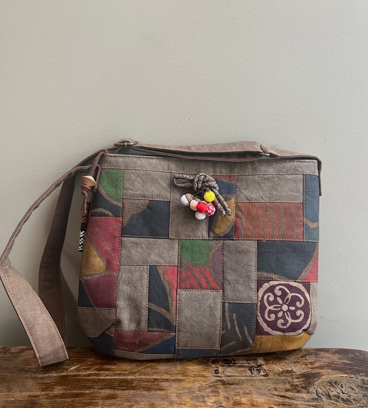 Persimmon Dye Patchwork Shoulder Bag with Chestnut Brooch