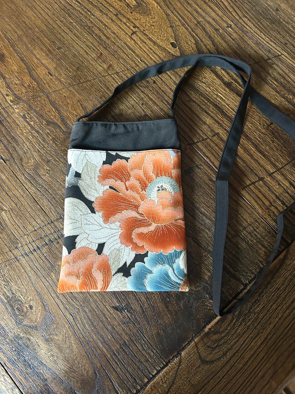 Upcycled Silk Kimono Pochette - Peonies