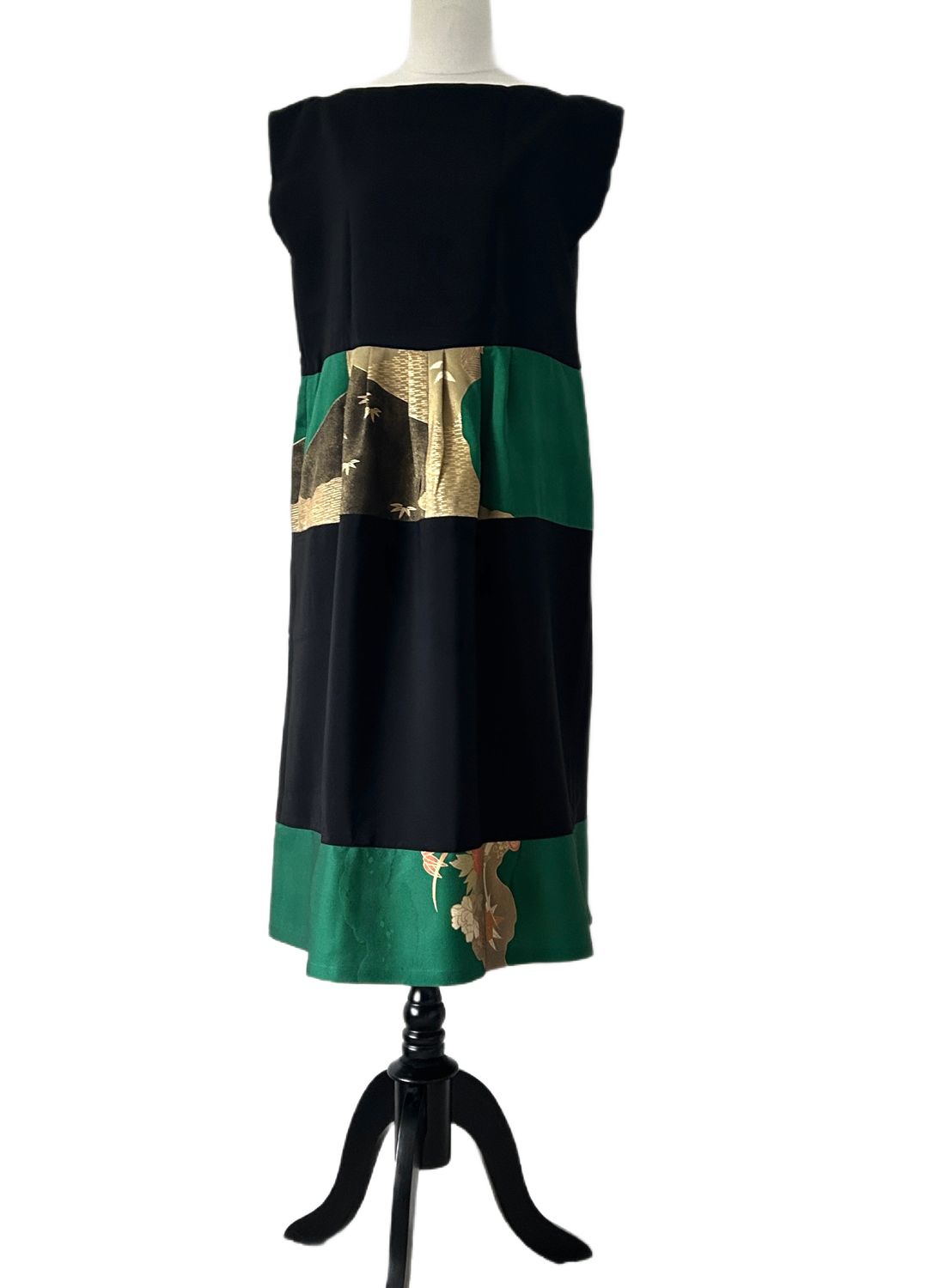 Upcycled Silk Kimono Dress - Blak &amp; Green/Pines