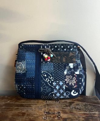 Vintage Kasuri Cotton Patchwork Shoulder Bag with Chestnut Brooch