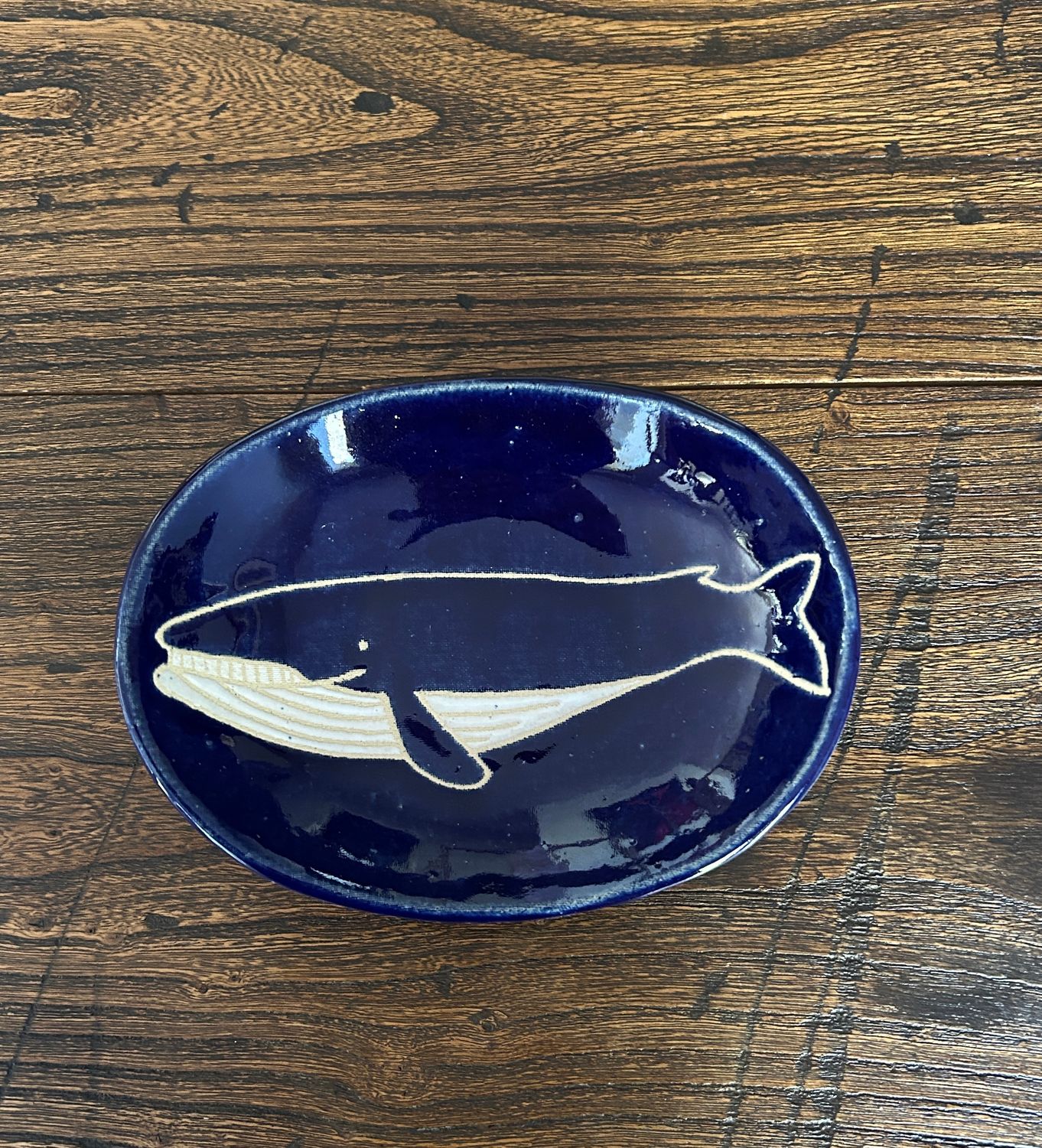 Yuki&#39;s Whale Oval Plate