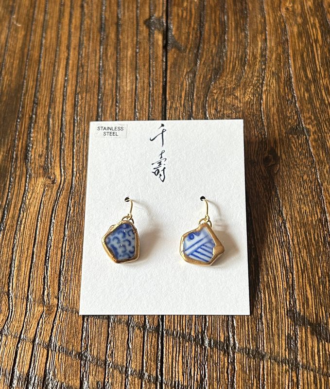 Kintsugi (金継ぎ) Hook Earrings - Sea Ceramic