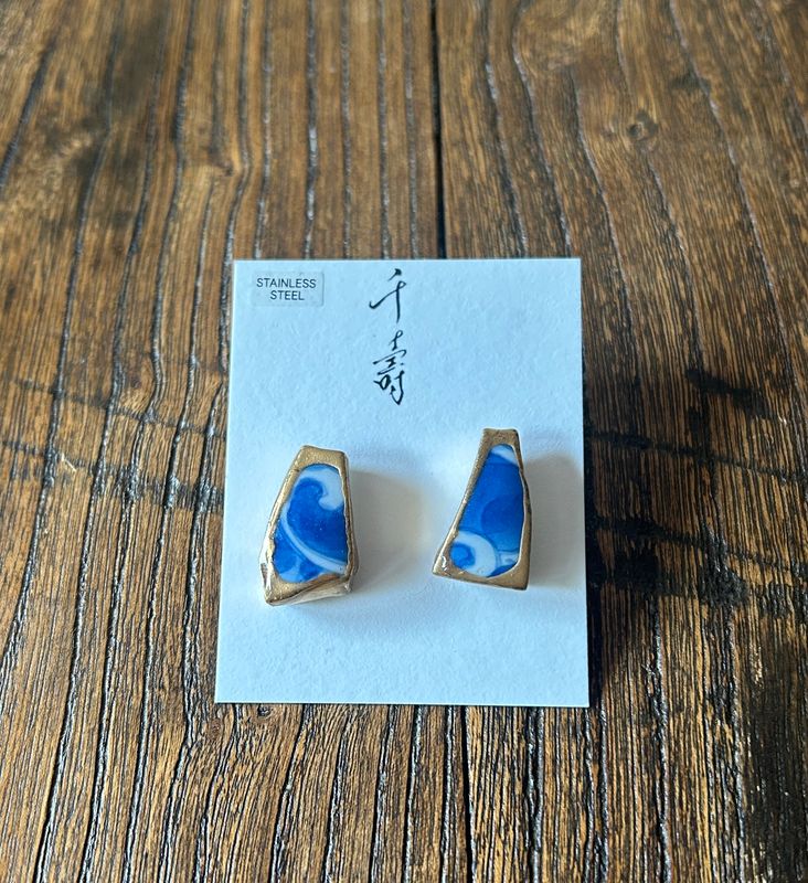 Kintsugi(金継ぎ) Earrings  - Blue Arita Ware