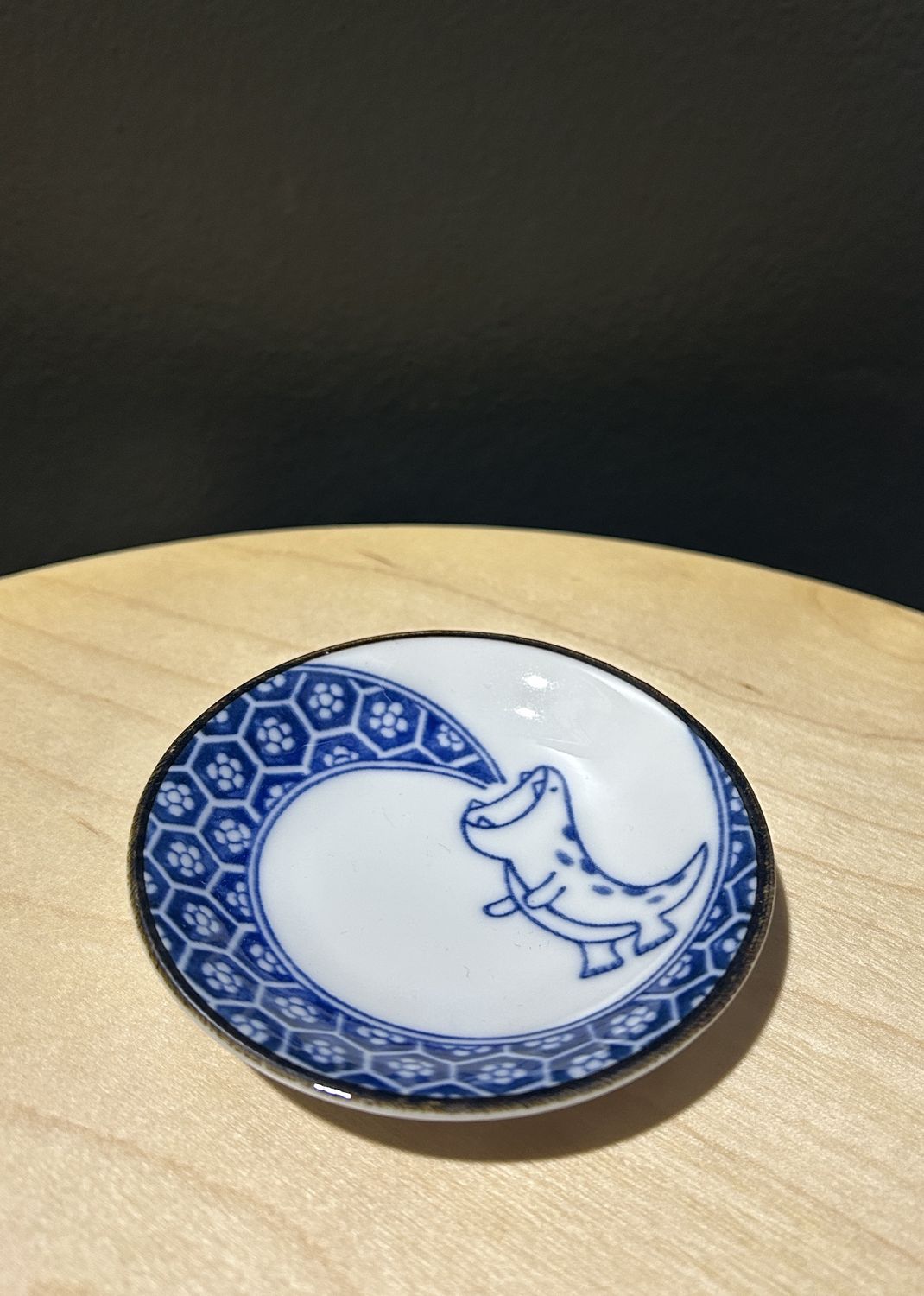 Mino - Dinosaur Small Plate, Pattern: Flame Dinosaur/Blue