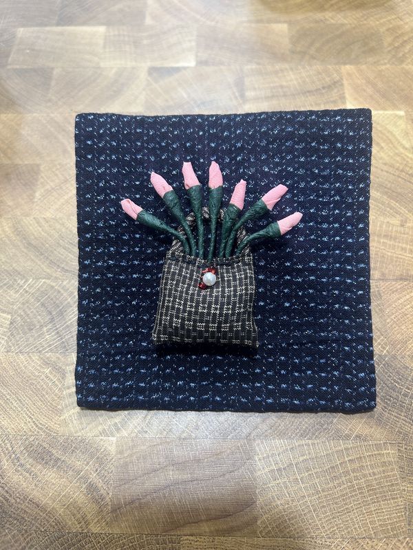 Chirimen Fabric Brooch - Flower Basket/Tulip