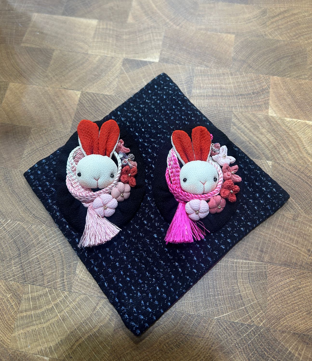 Towa Chirimen Silk Brooch - Rabbit with Scarf