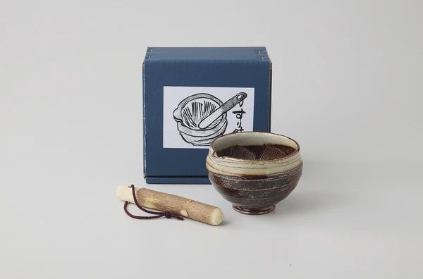 Suribachi Motar with Spout &amp; Wooden Pestle