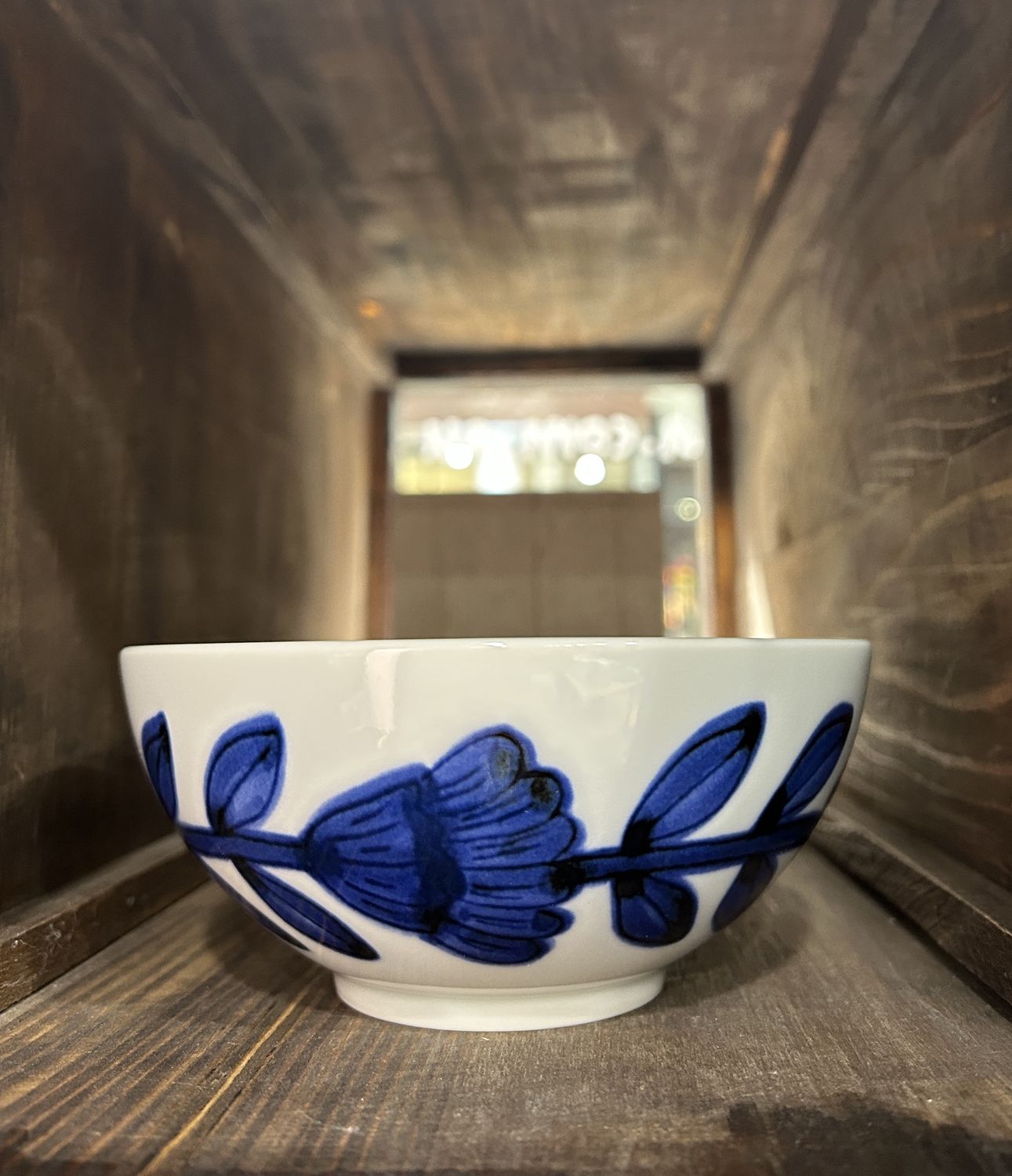 Hasami Ware Handpainted 13.5 cm  Daisy Bowl