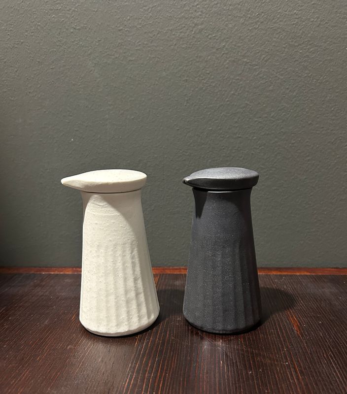 Mino Ware Soy Sauce Dispenser - Two Colours