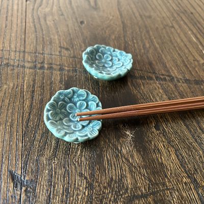 Hana Chopstick Rest - Emerald