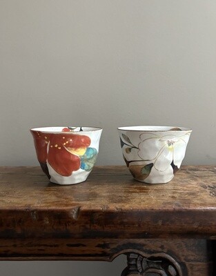 Hana Kairo Tea Cup  - Red Sasanqua &amp; White Magnolia