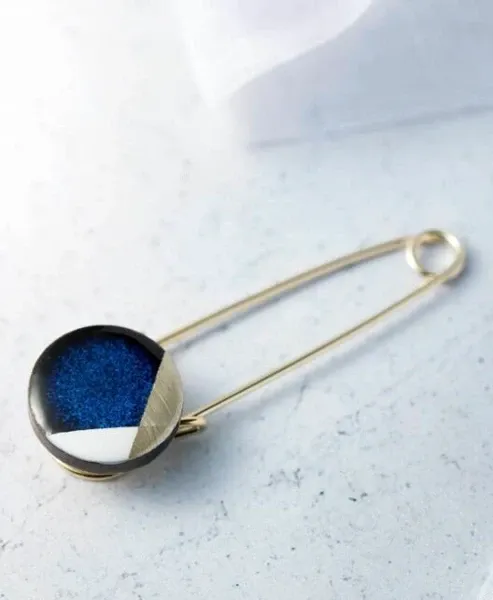 Mino Ware Safety Pin Brooch - 1