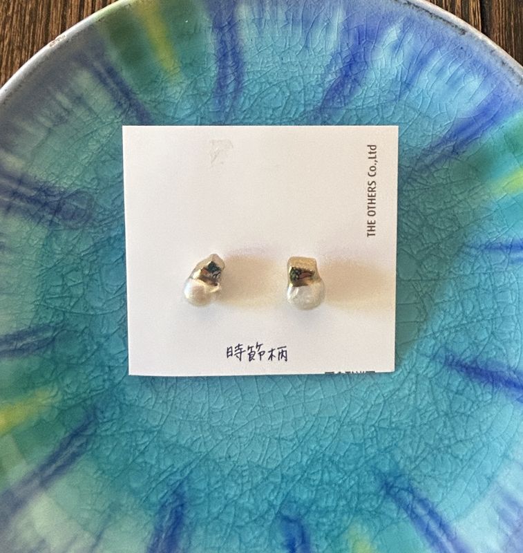 Kintsugi Kutani Earrings with Freshwater Pearl