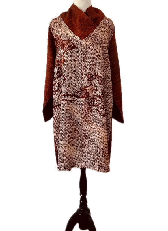 Shibori-Dyed Silk High-Neck Tunic – Rusted Red
