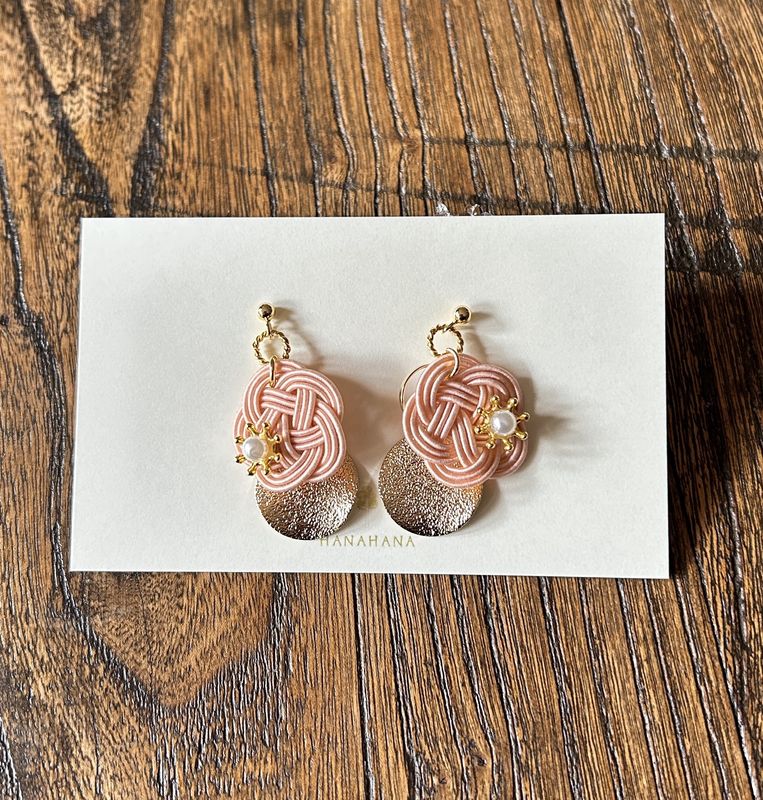 Handcrafted Mizuhiki Knot Earrings - Pink/Gold