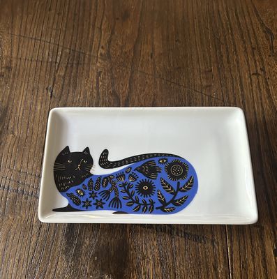 Orie Black Cat Rectangular Plate