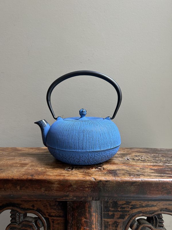 Nanbu Tekki Cast Iron Teapot - Blue