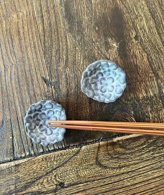 Hana Chopstick Rest - Gray