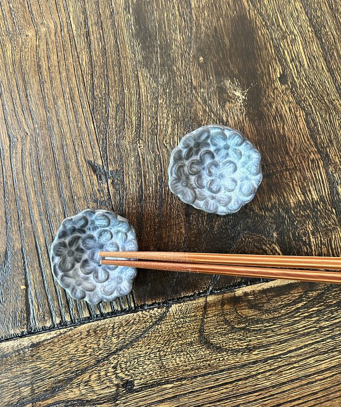 Hana Chopstick Rest - Gray