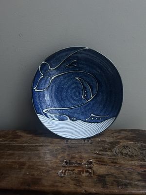 Kujira 21 cm Deep Plate - Whale Motif