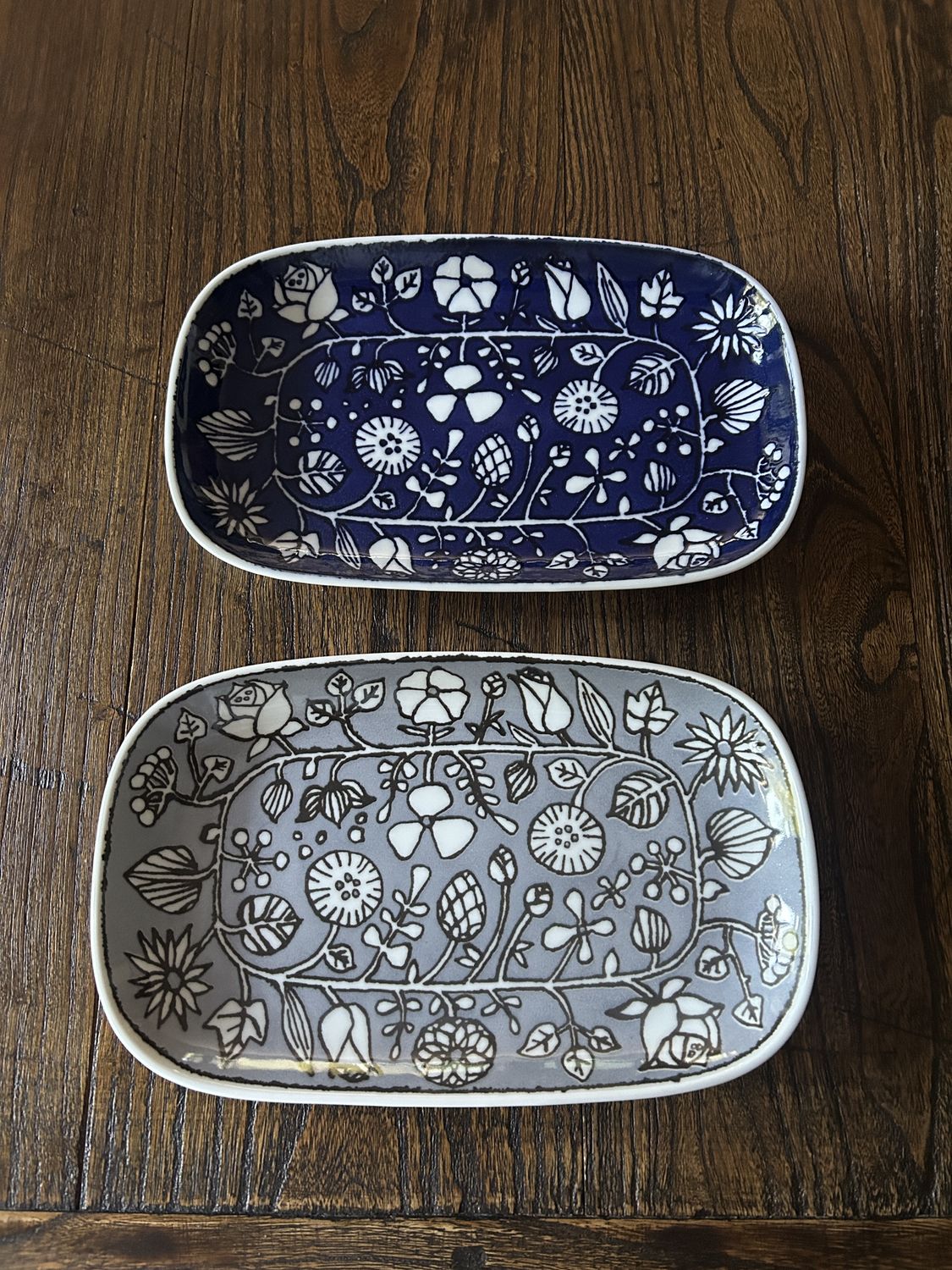 Hasami Ware Floral Parade Oval Dish