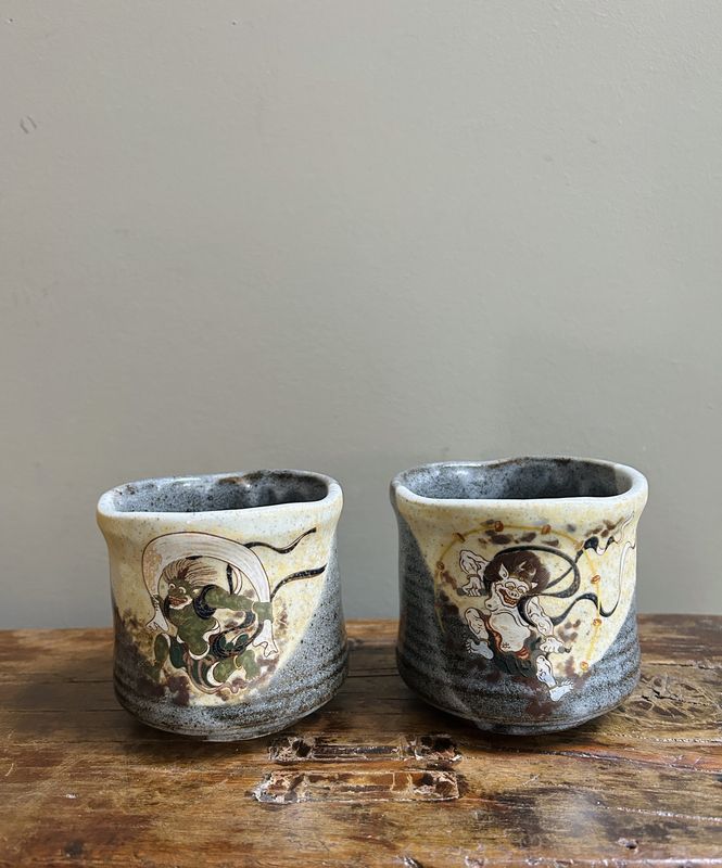 Kutani Ware Wind God  &amp; Thunder God Pair Cup Set