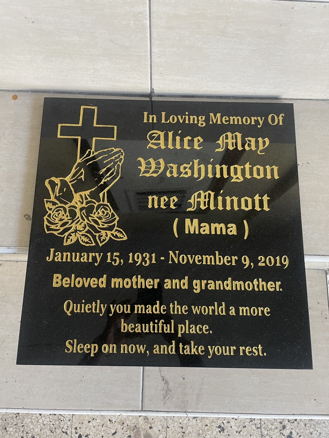 18”x18” Granite Plaque
