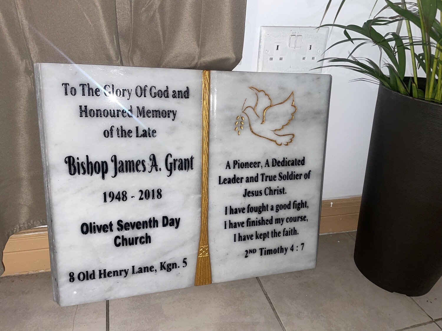 24”x18” Marble Bible