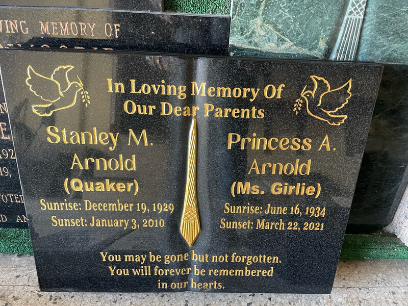 24x18 Granite Bible