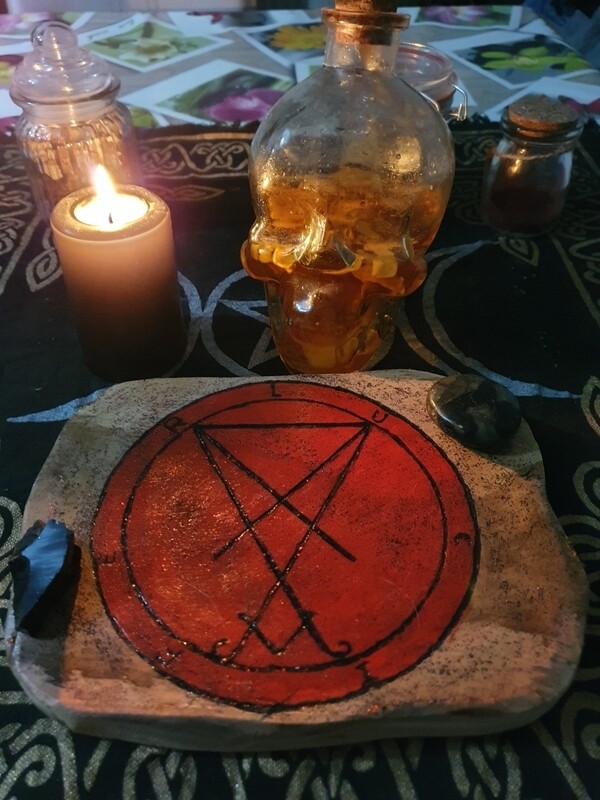 Planche d&#39;autel de Lucifer
