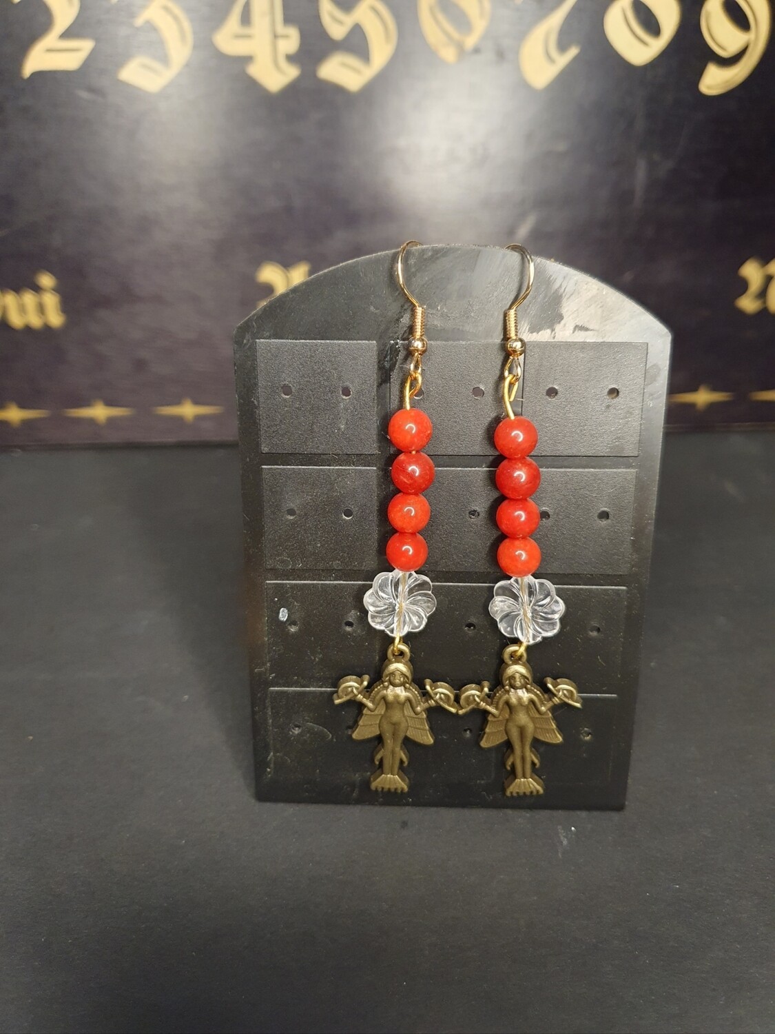 boucles d oreilles Lilith ,perle en jaspe rouge