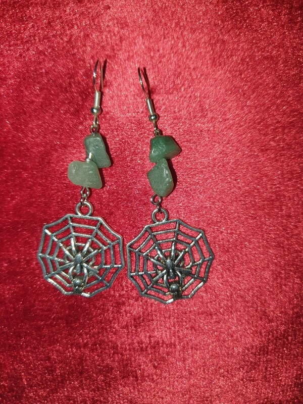 Boucles d oreilles araignée et pierre d aventurine