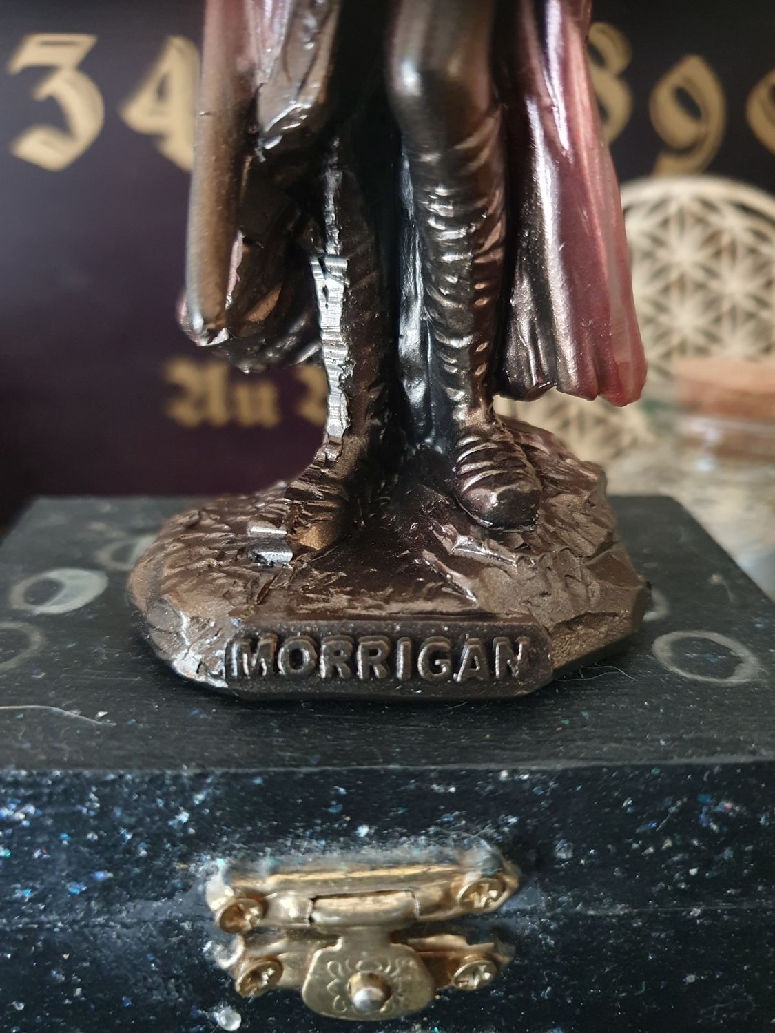 Statuette d autel Morrigan