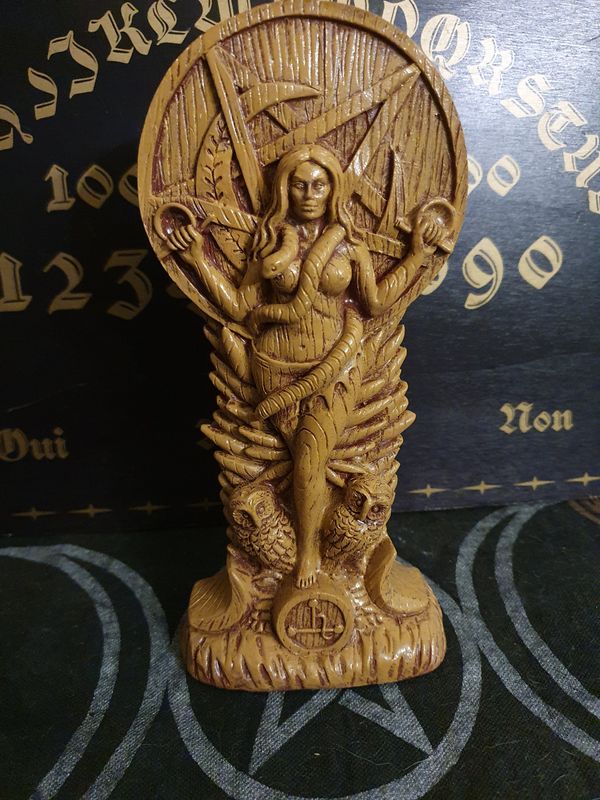 Statuette de LILITH