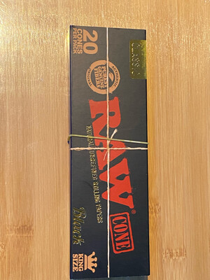 Raw Black Cones 20 Pack