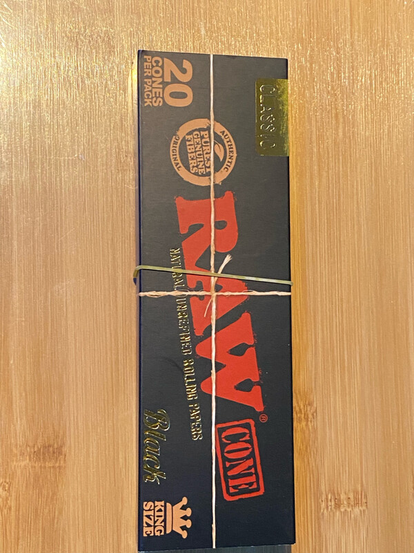 Raw Black Cones 20 Pack