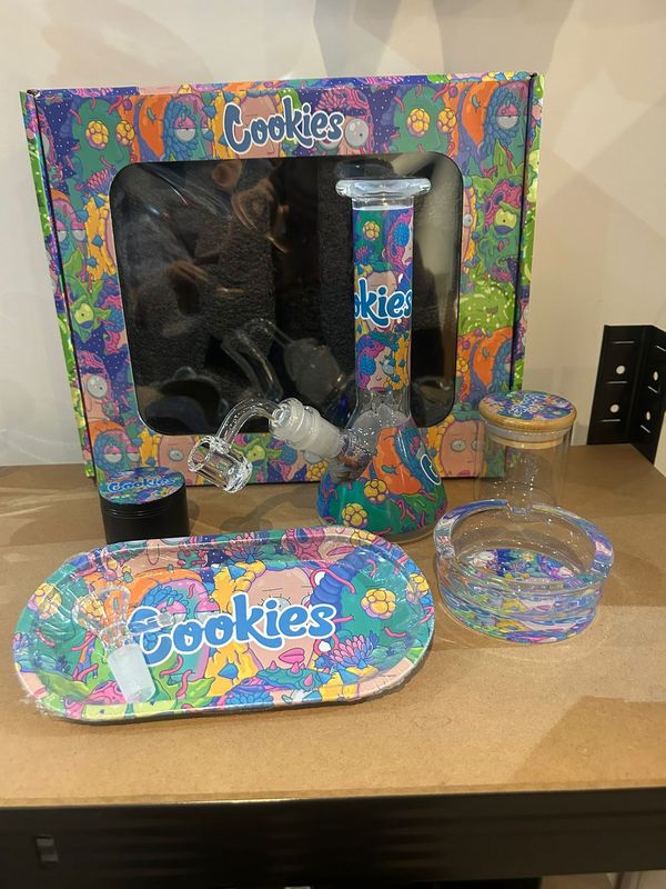 Cookies bong set