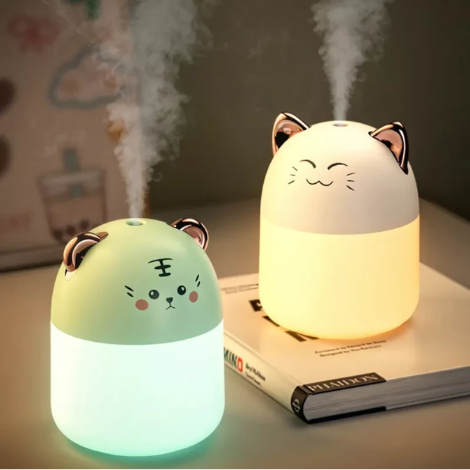 NEW2023 New Desktop Air Humidifier With Colorful Atmosphere Light 250ml Capacity Cool Mist Aroma Diffuser Home Bedroom Air Humidifier PU