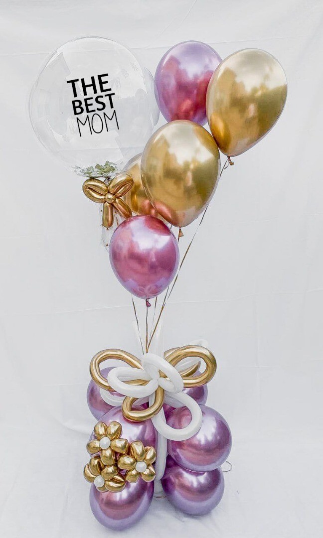 The Best Mom Balloons bouquet