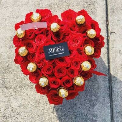 V-Day Heart Box With Ferrero