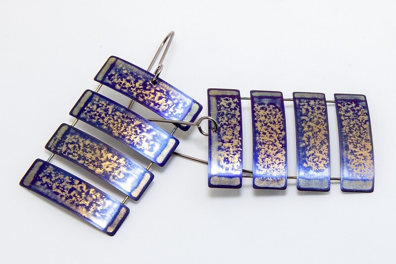 Titanium Box Kite Earrings