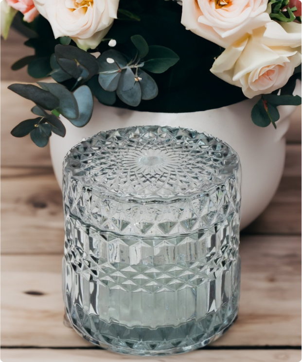 Diamond Glass Blue with Lid - 7.5 oz Diamond Glass Blue with Lid - 7.5 oz