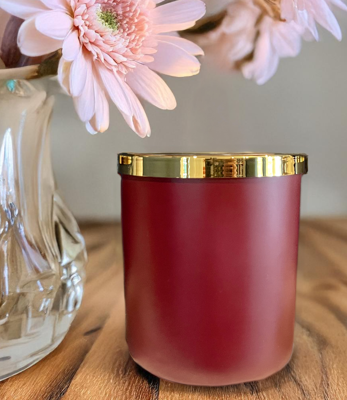 Matte Red Glass with Gold Lid - 15 oz
