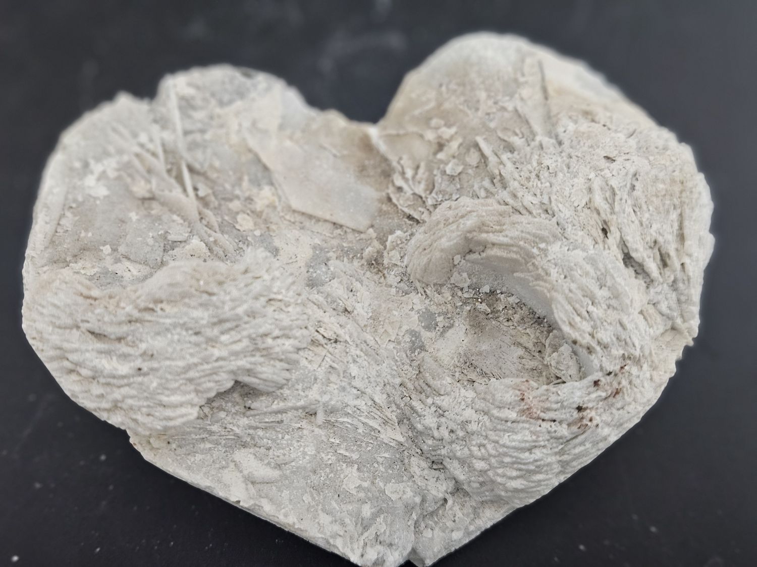 Calcite, heart